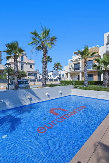 Image No.36-2 Bed Apartment for sale