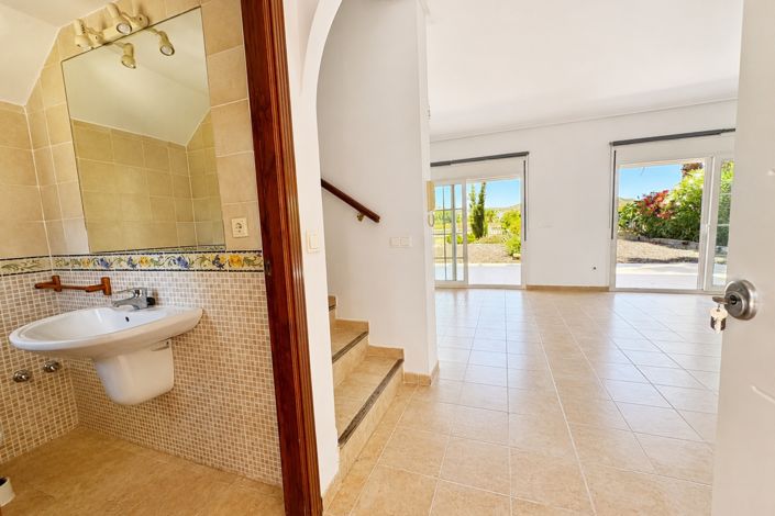 Image No.21-2 Bed Apartment for sale