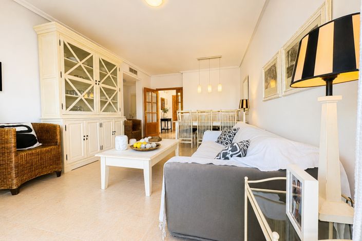 Image No.18-3 Bed Apartment for sale