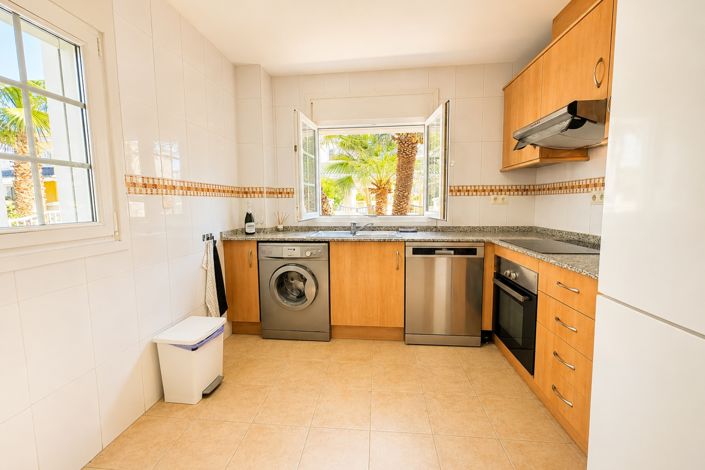 Image No.30-3 Bed Apartment for sale
