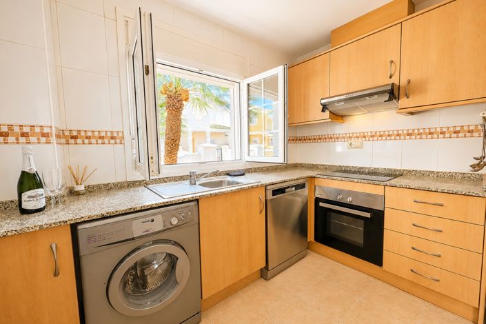 Image No.31-3 Bed Apartment for sale