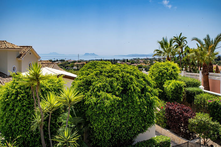Image No.15-6 Bed Villa for sale