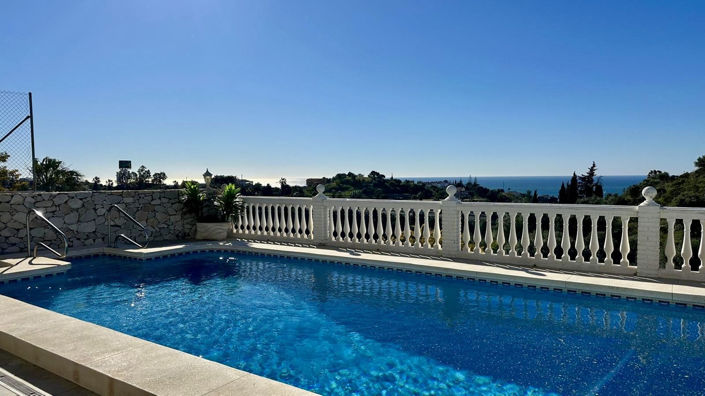 Image No.2-Villa de 4 chambres à vendre à Mijas Costa