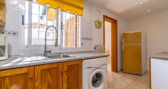 Image No.14-3 Bed Villa for sale