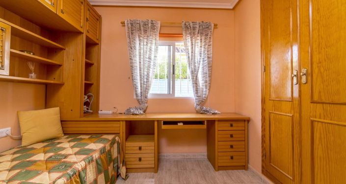 Image No.21-3 Bed Villa for sale