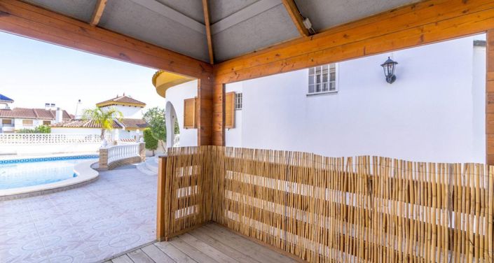 Image No.28-3 Bed Villa for sale