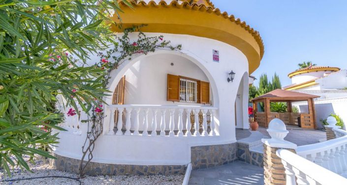 Image No.4-3 Bed Villa for sale
