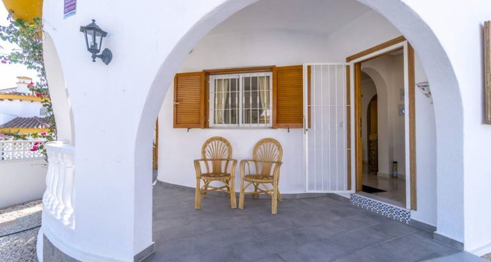 Image No.6-3 Bed Villa for sale