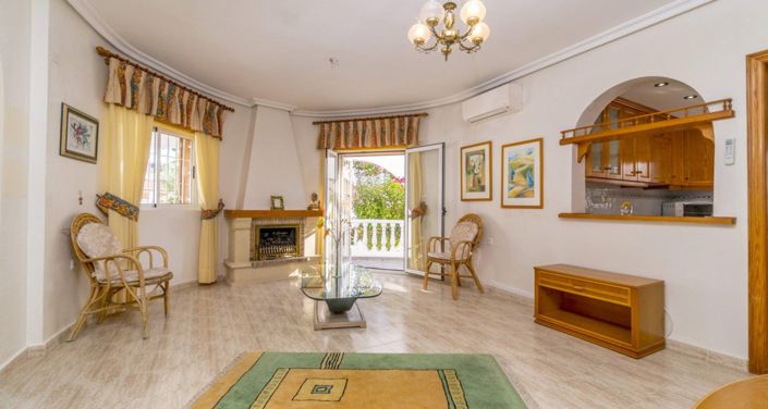 Image No.9-3 Bed Villa for sale