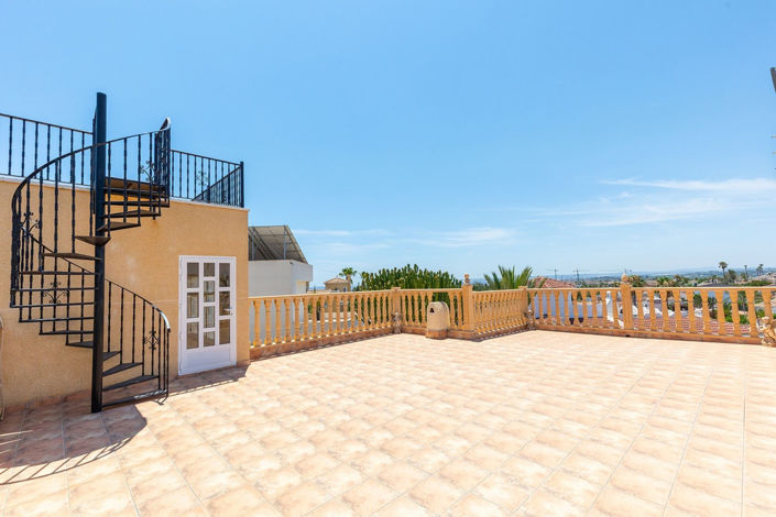 Image No.25-3 Bed Villa for sale