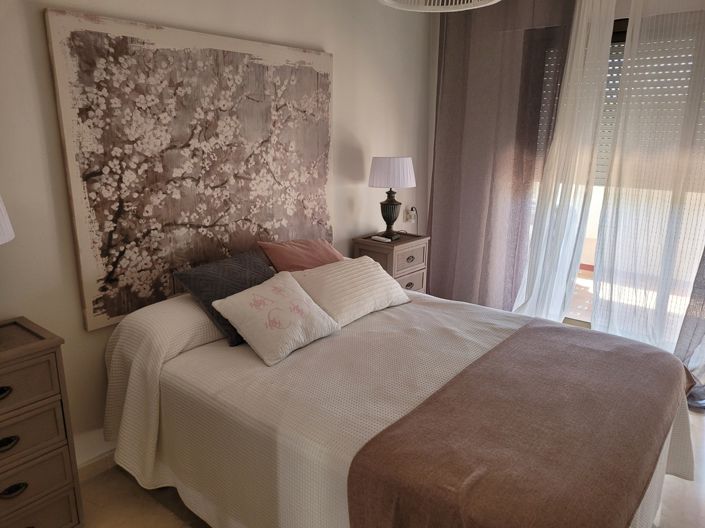 Image No.5-4 Bed Townhouse for sale
