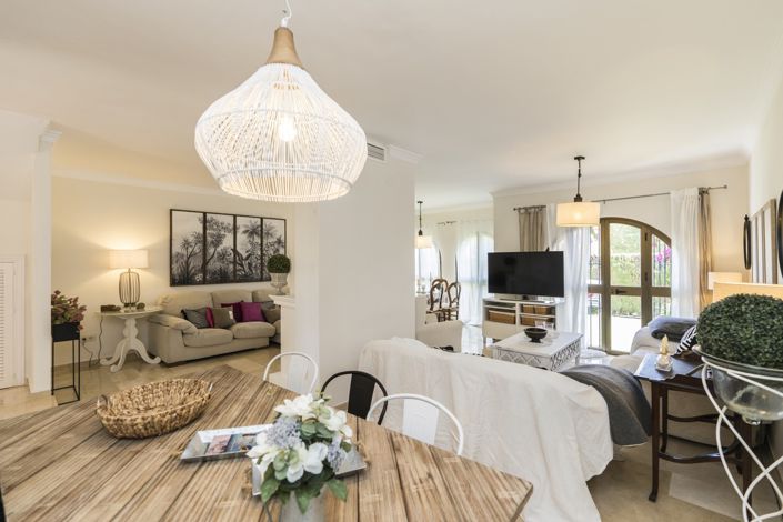 Image No.8-4 Bed Townhouse for sale