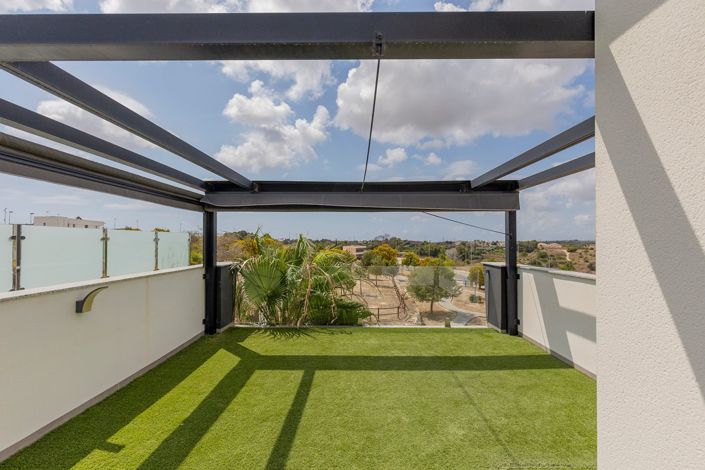 Image No.3-3 Bed Villa for sale