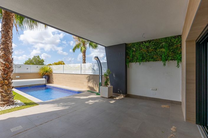 Image No.33-3 Bed Villa for sale