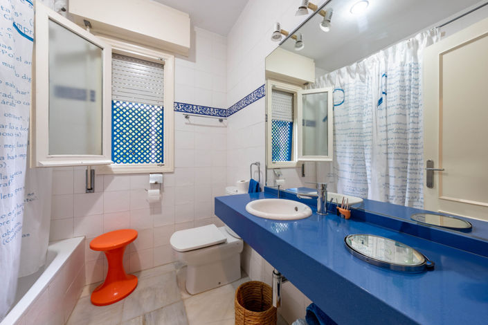 Image No.30-5 Bed Villa for sale