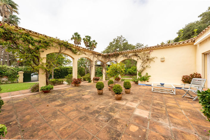 Image No.41-5 Bed Villa for sale