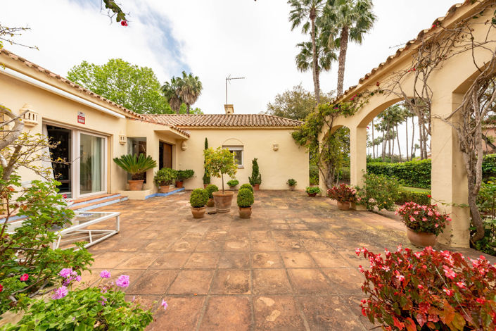 Image No.47-5 Bed Villa for sale