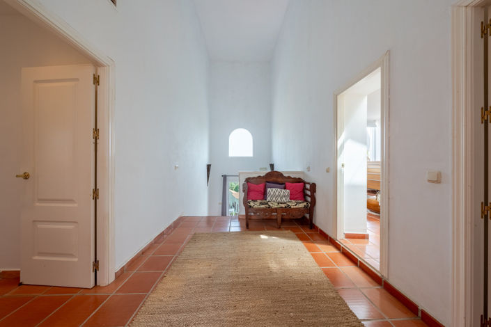 Image No.17-5 Bed Villa for sale