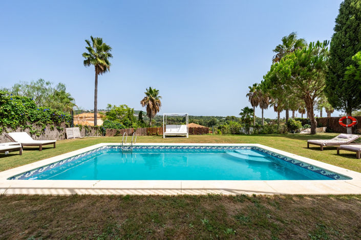 Image No.57-5 Bed Villa for sale