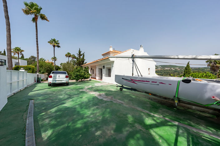 Image No.60-5 Bed Villa for sale