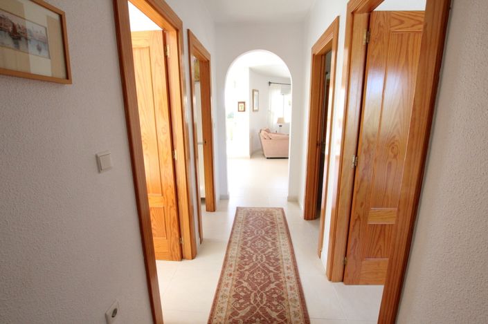 Image No.15-5 Bed Villa for sale