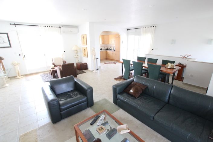 Image No.7-4 Bed Villa for sale