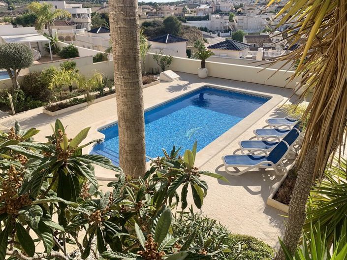 Image No.2-3 Bed Villa for sale