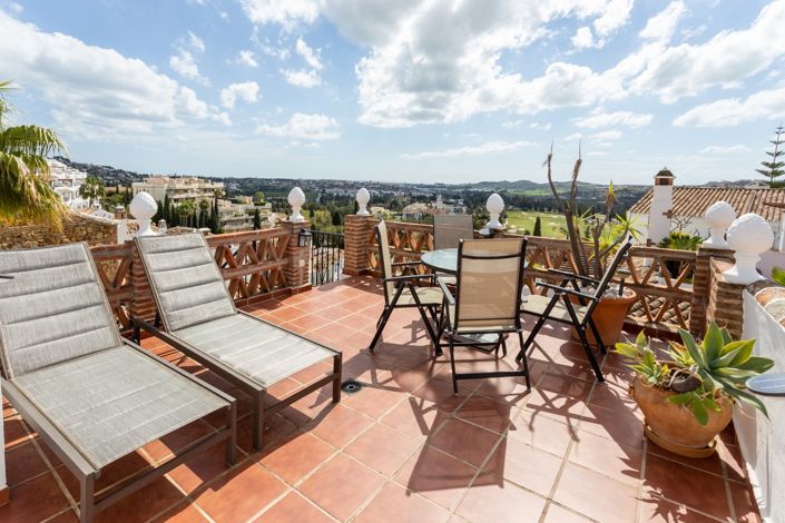 Image No.18-3 Bed Townhouse for sale