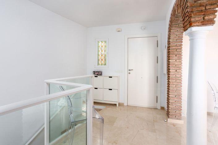 Image No.32-3 Bed Townhouse for sale