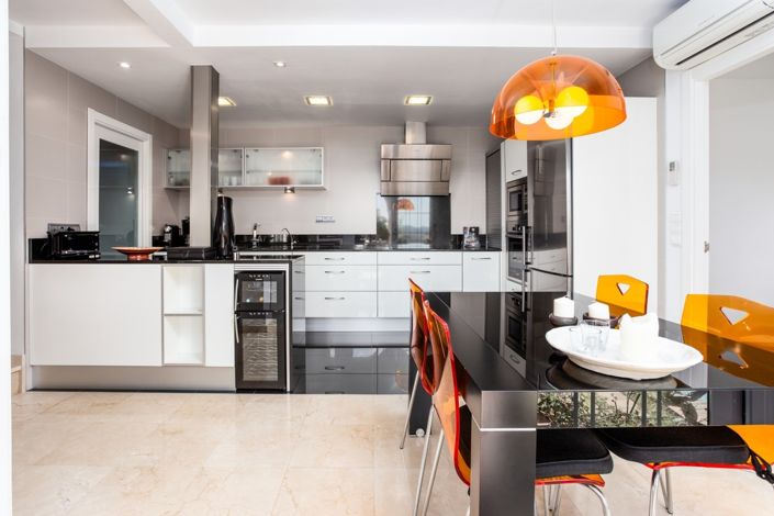 Image No.6-3 Bed Townhouse for sale