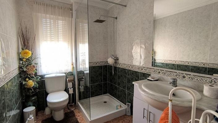 Image No.30-4 Bed Villa for sale