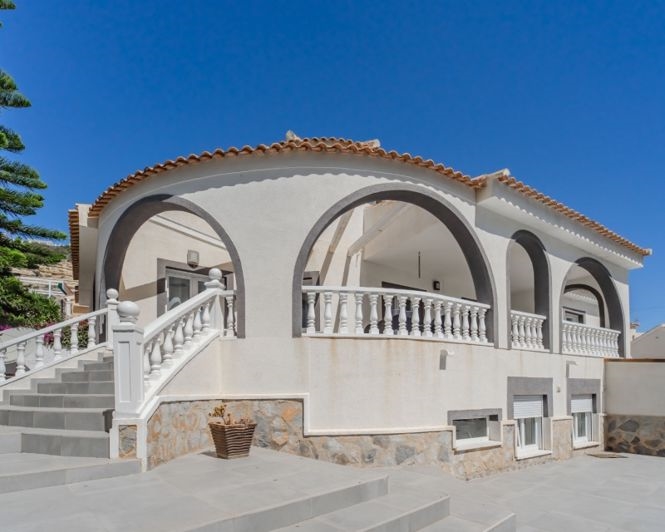 Image No.35-4 Bed Villa for sale