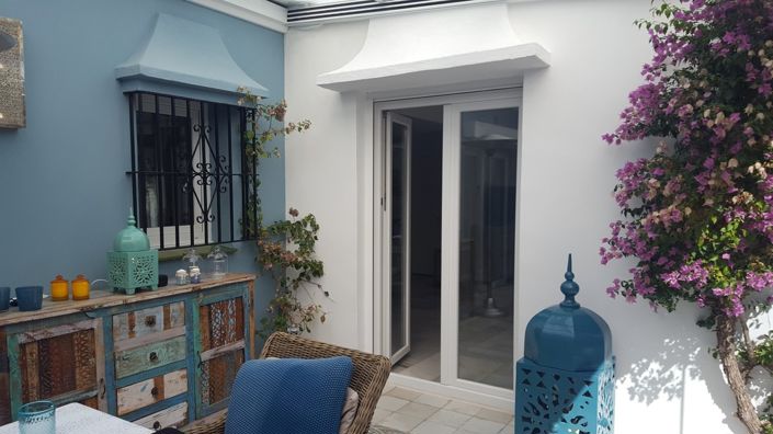 Image No.4-Villa de 4 chambres à vendre à Estepona