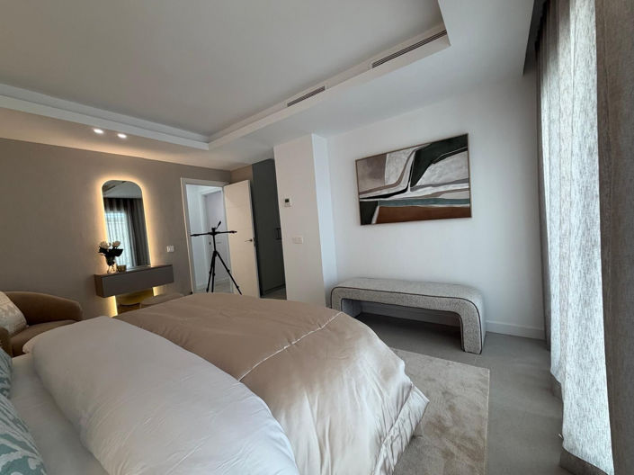 Image No.28-3 Bed Villa for sale
