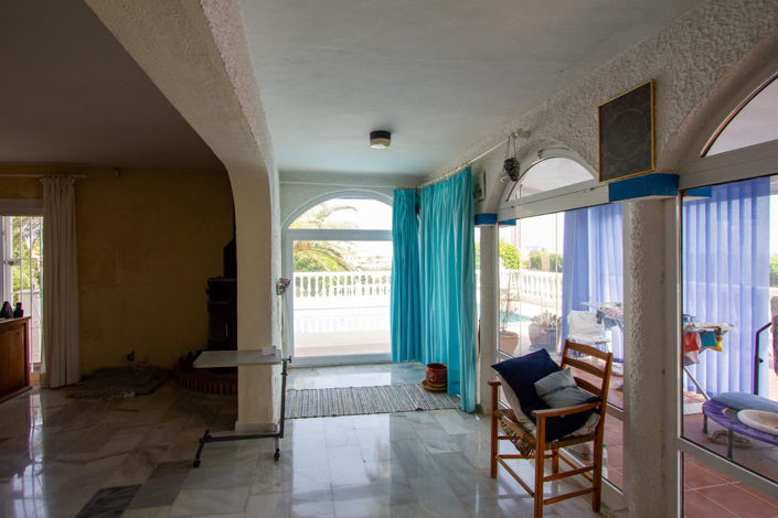 Image No.16-5 Bed Villa for sale