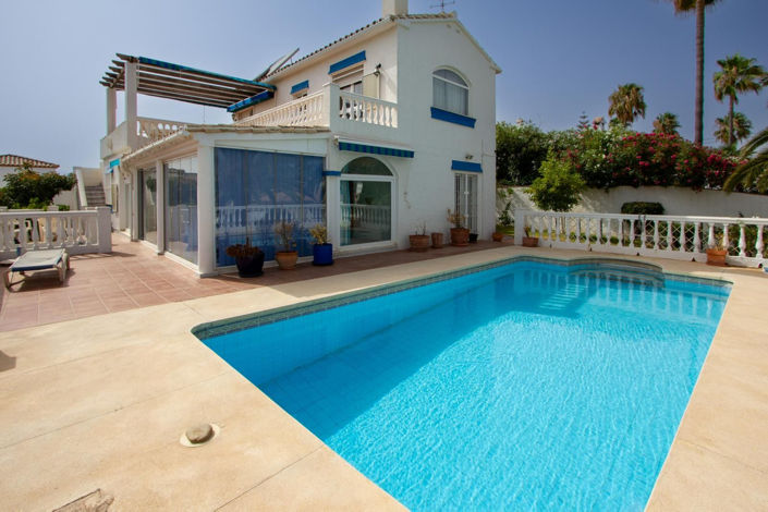 Image No.45-5 Bed Villa for sale