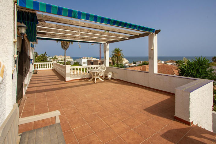 Image No.50-5 Bed Villa for sale