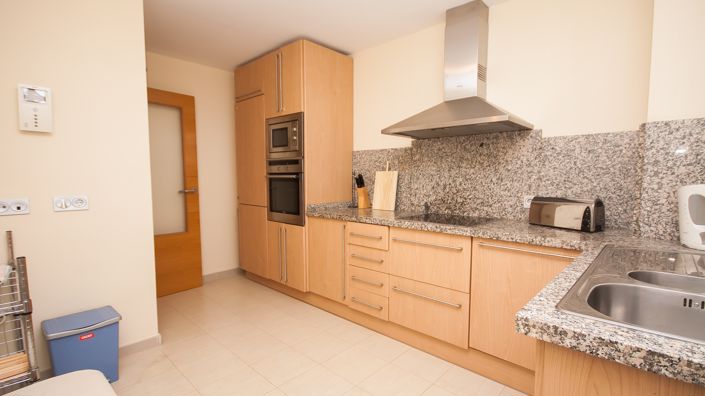 Image No.8-2 Bed Apartment for sale