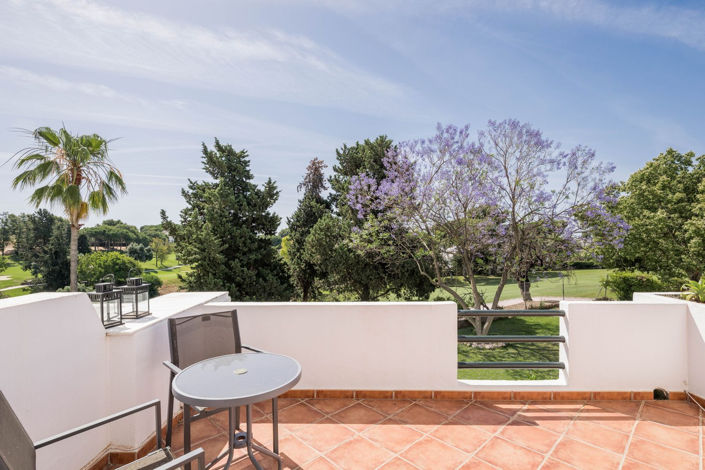 Image No.17-2 Bed Townhouse for sale