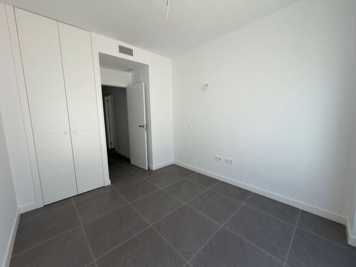 Image No.19-2 Bed Apartment for sale