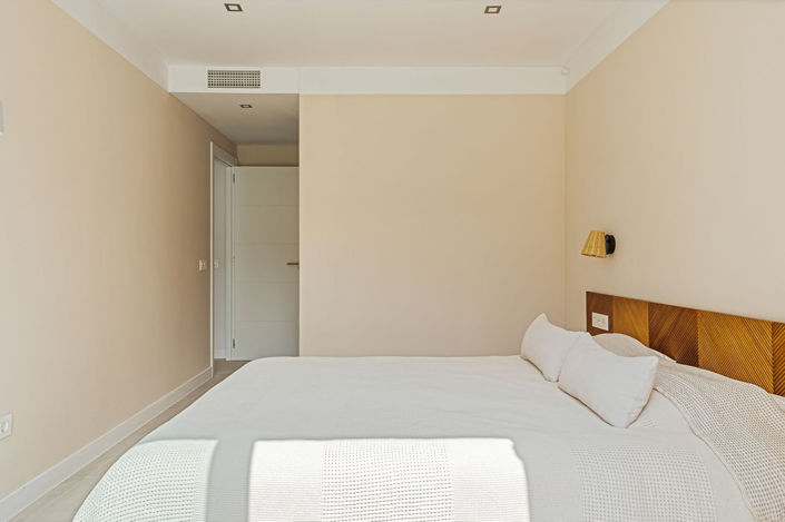 Image No.18-2 Bed Apartment for sale
