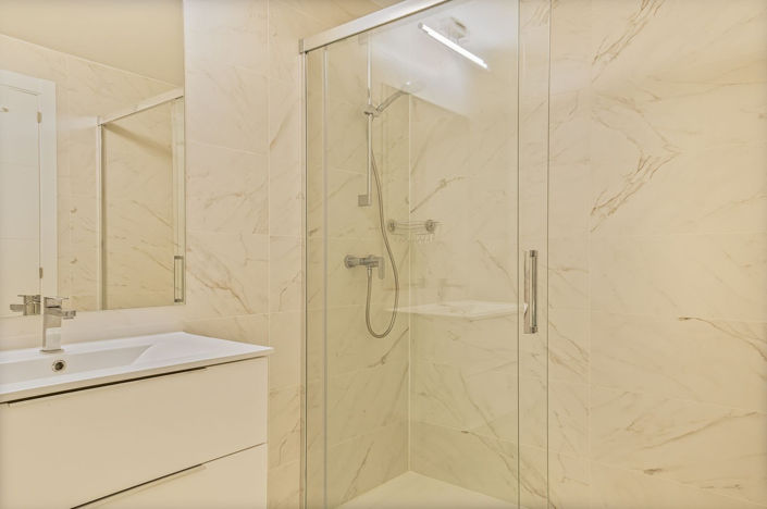 Image No.24-2 Bed Apartment for sale