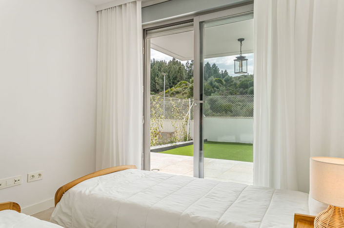 Image No.28-2 Bed Apartment for sale