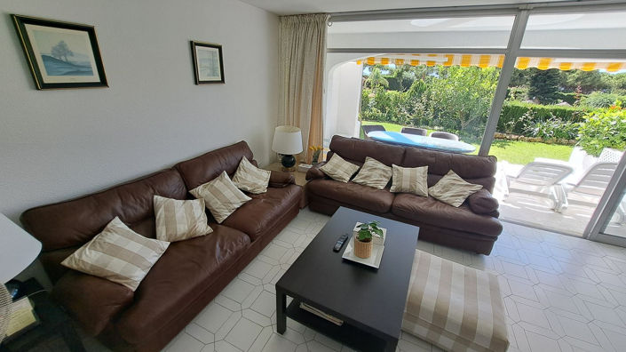 Image No.2-3 Bed Townhouse for sale