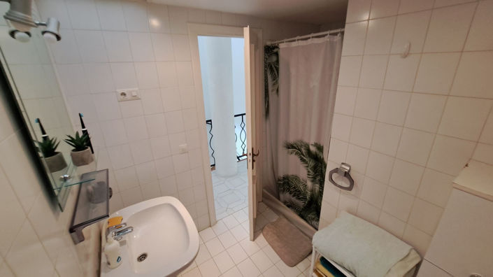 Image No.21-3 Bed Townhouse for sale