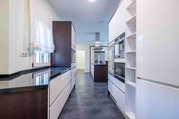 Image No.22-6 Bed Villa for sale