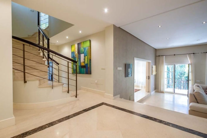 Image No.25-6 Bed Villa for sale