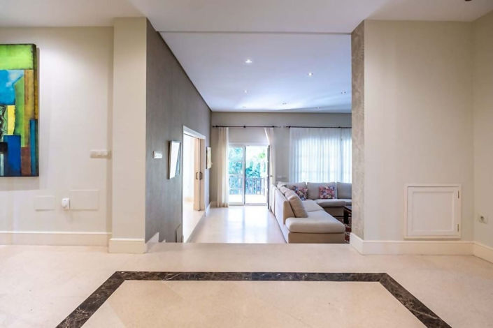 Image No.27-6 Bed Villa for sale