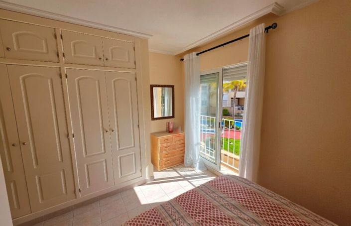 Image No.11-3 Bed Townhouse for sale