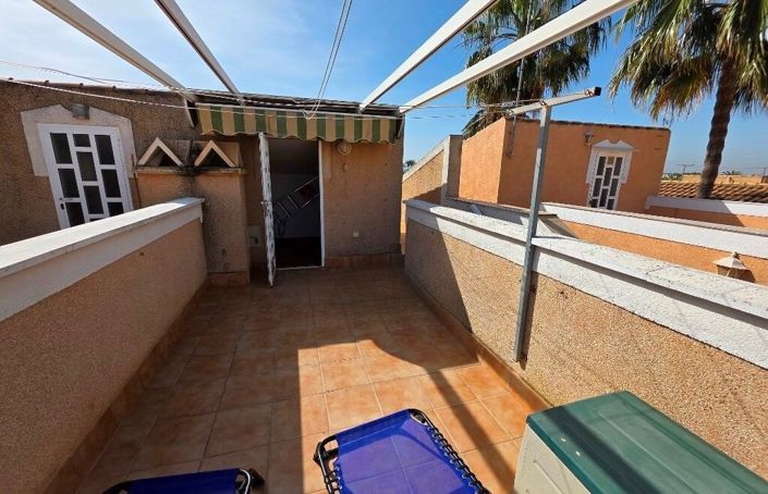 Image No.20-2 Bed Townhouse for sale